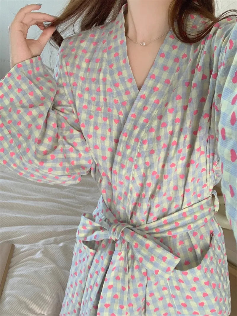 V-Neck Sleepwear Heart Print Robe